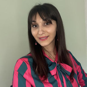 Meet your Posher, Elina